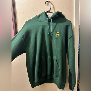 Riot Society men’s green hoodie